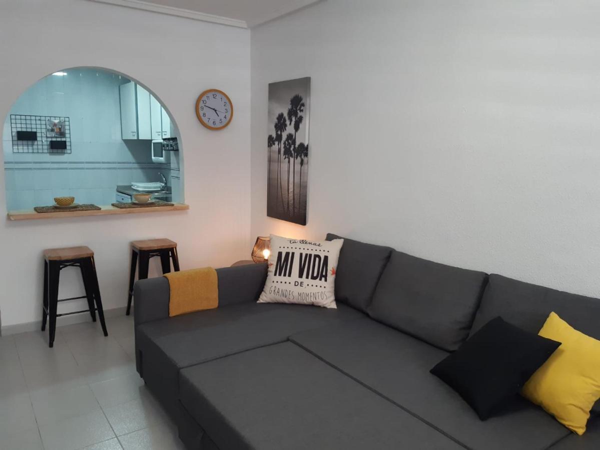 Lovely Apart 3 Minutes To The Beach Torrevieja Eksteriør bilde