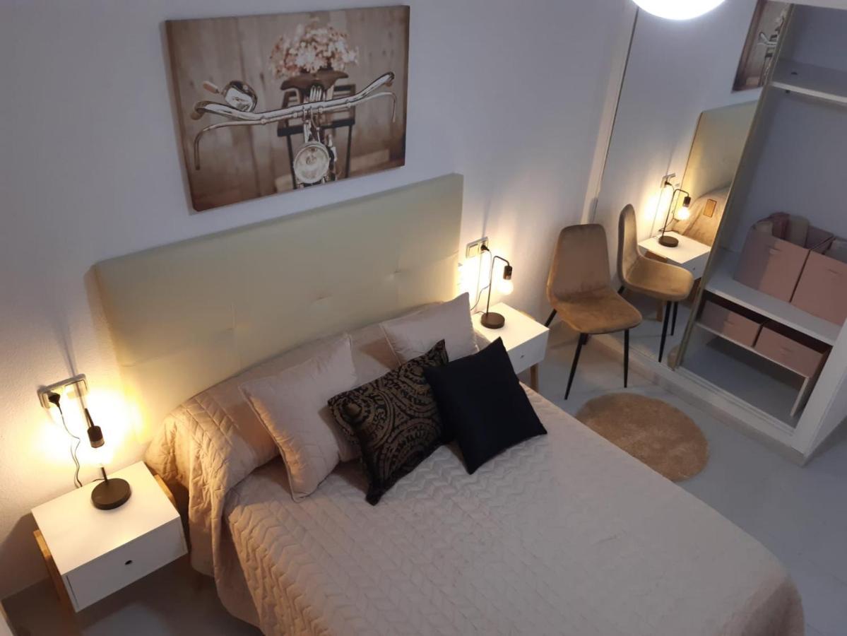 Lovely Apart 3 Minutes To The Beach Torrevieja Eksteriør bilde